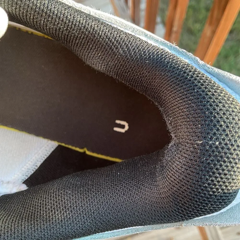 Under Armour product pair